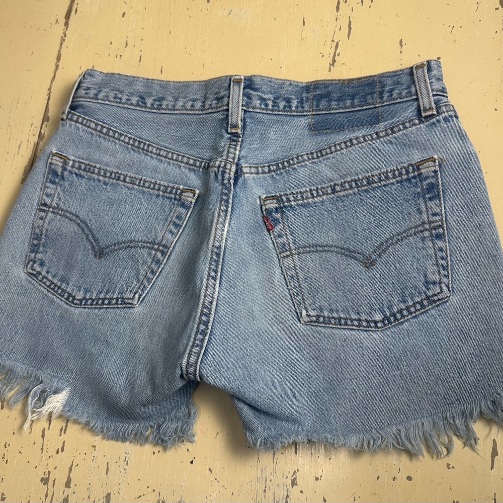 Levi cut of shorts size 30